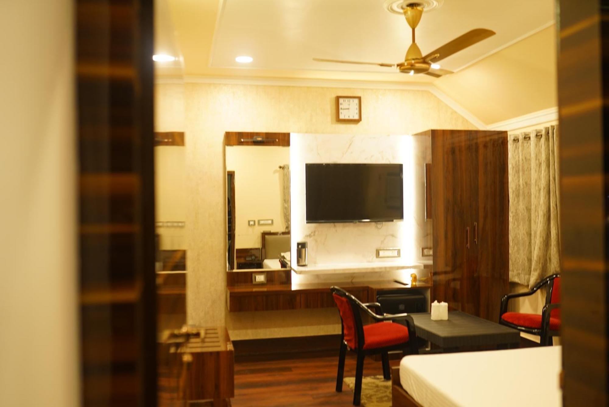 New Mouchak Hotel & Resorts Tajpur Dış mekan fotoğraf