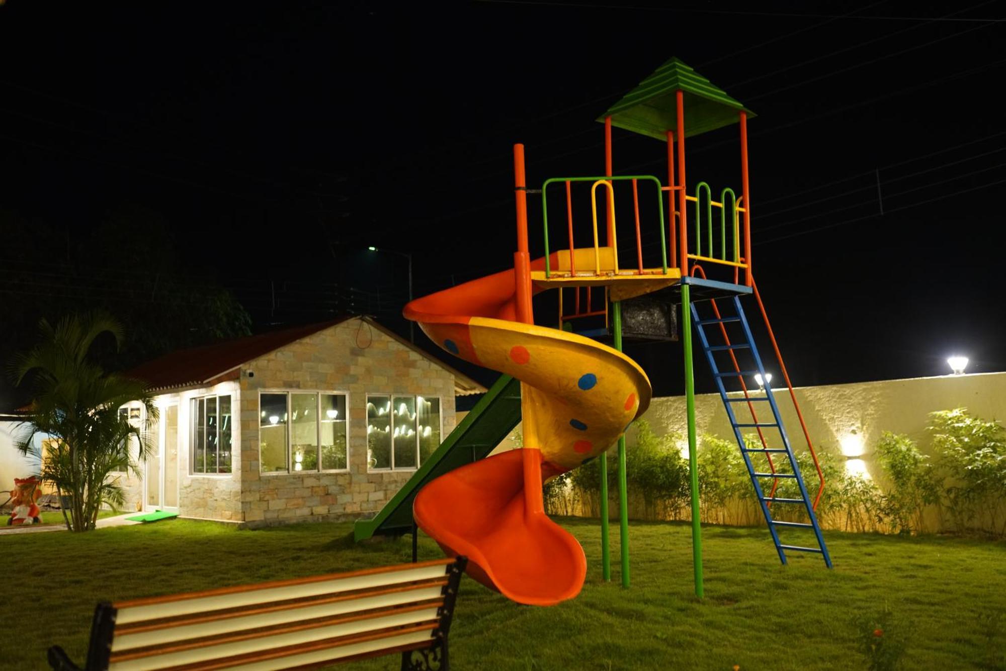 New Mouchak Hotel & Resorts Tajpur Dış mekan fotoğraf